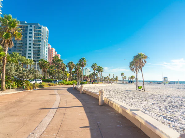 Witte zandstranden bij Clearwater Beach in Florida