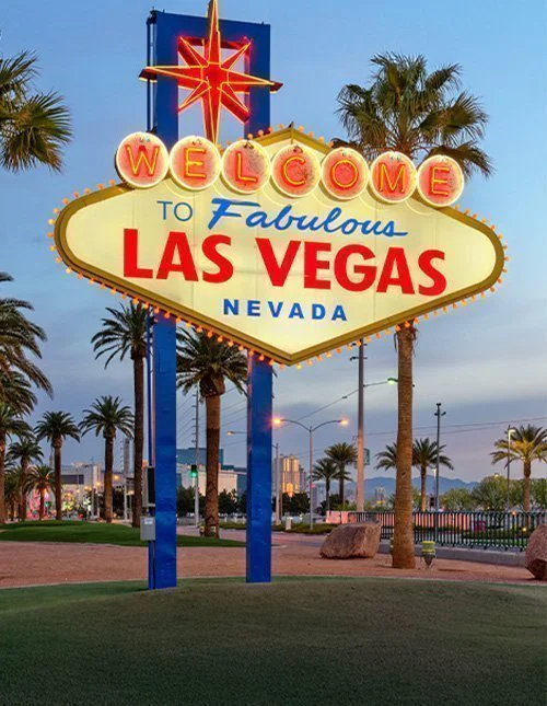 Las Vegas, Nevada, VS, bij het 'Welcome to Las Vegas'-bord in de schemering.